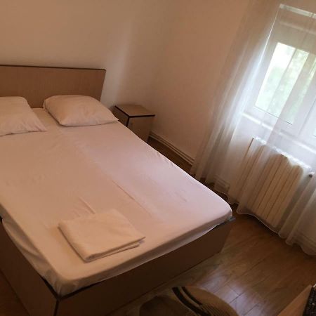 Apartament Tomis Nord 3 Camere コンスタンツァ エクステリア 写真