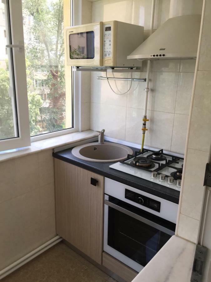 Apartament Tomis Nord 3 Camere コンスタンツァ エクステリア 写真